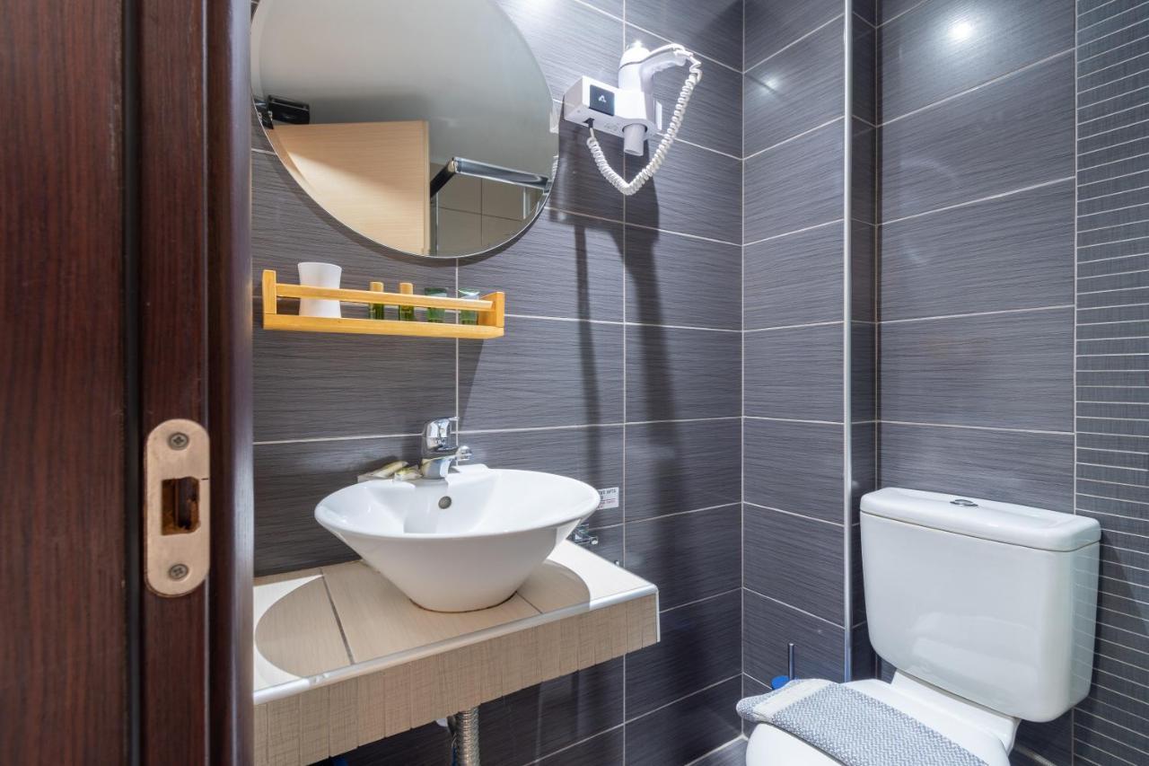 Naias Apartment