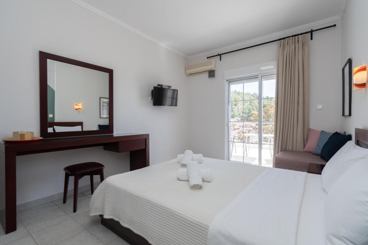 Apartment Naias Néos Marmarás