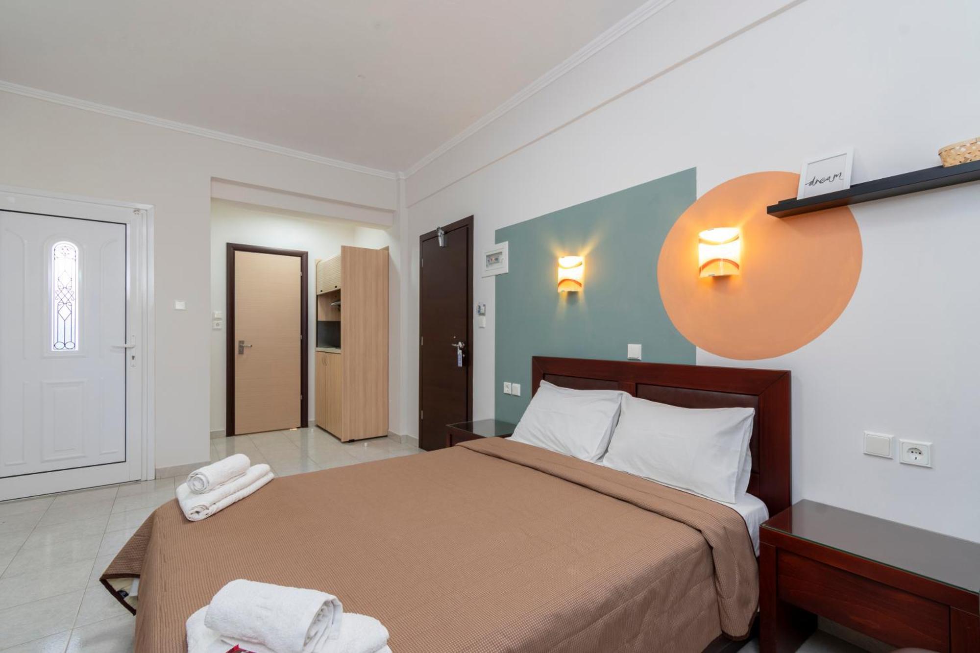 Apartment Naias Néos Marmarás