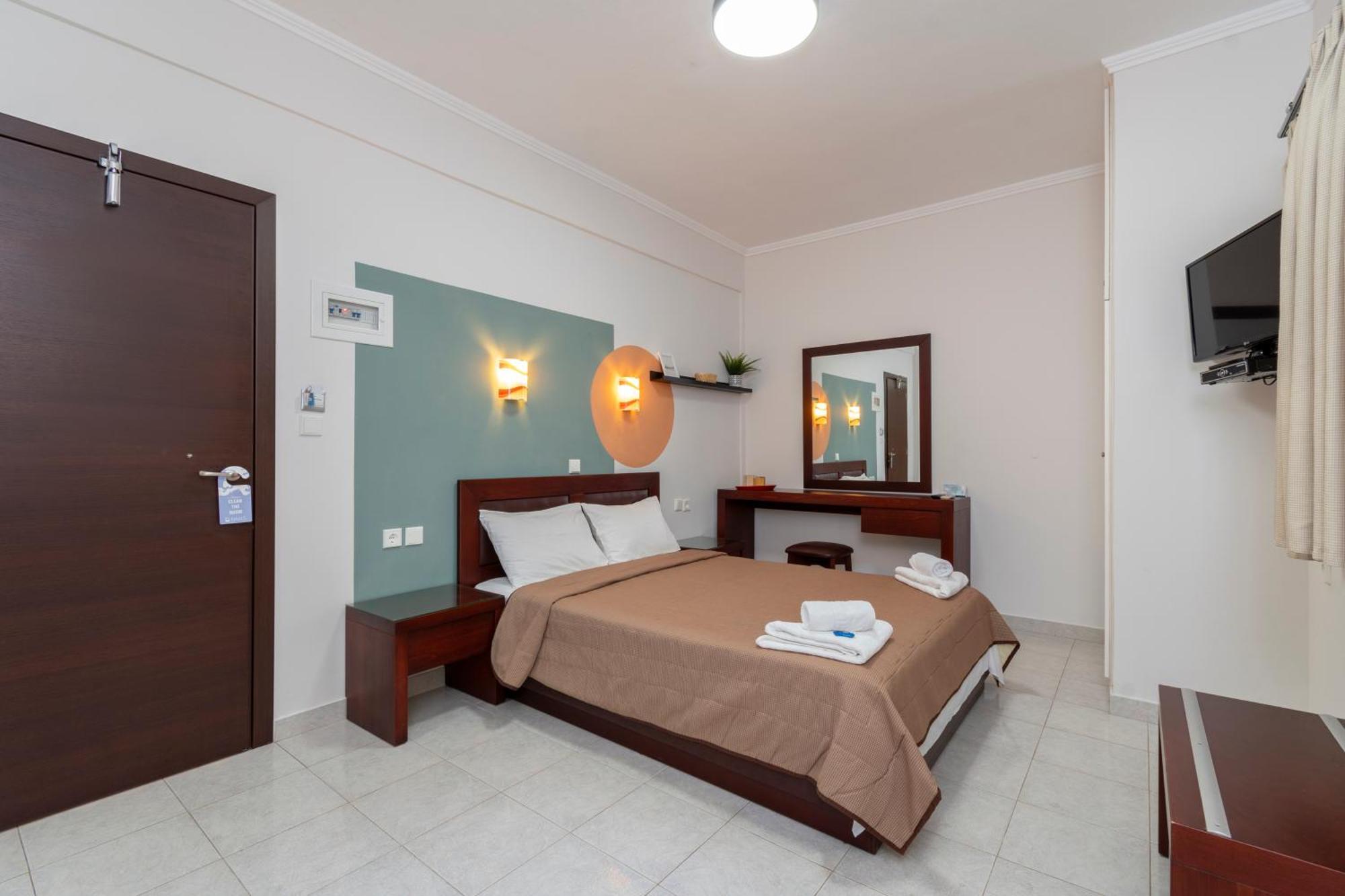 Apartment Naias Néos Marmarás